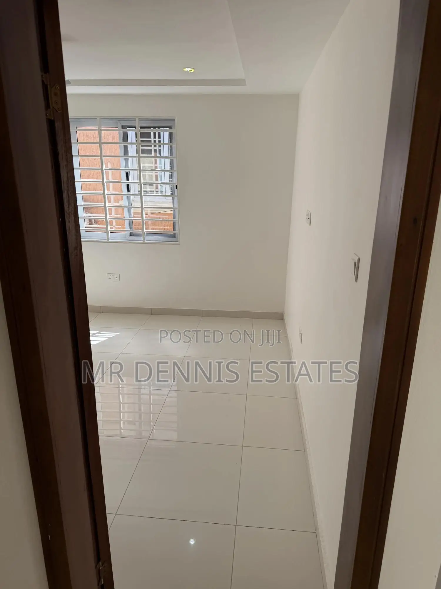 2bdrm Maisonette in Mr Dennis Estates, Achimota for sale