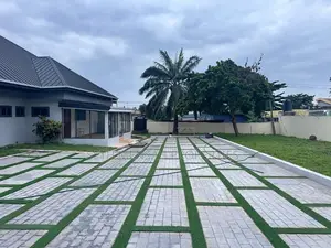 5bdrm House in 5 Bedroom House, Mile 7 for rent