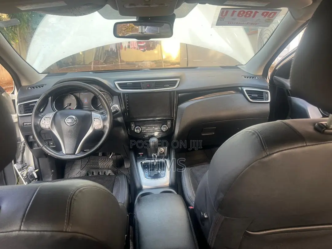 Nissan Qashqai 2014 White