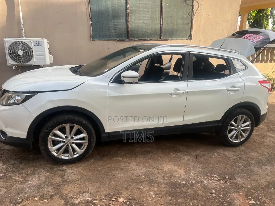 Nissan Qashqai 2014 White