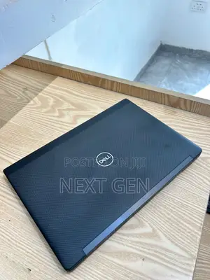 Laptop Dell Latitude 7390 16GB Intel Core i5 SSD 256GB