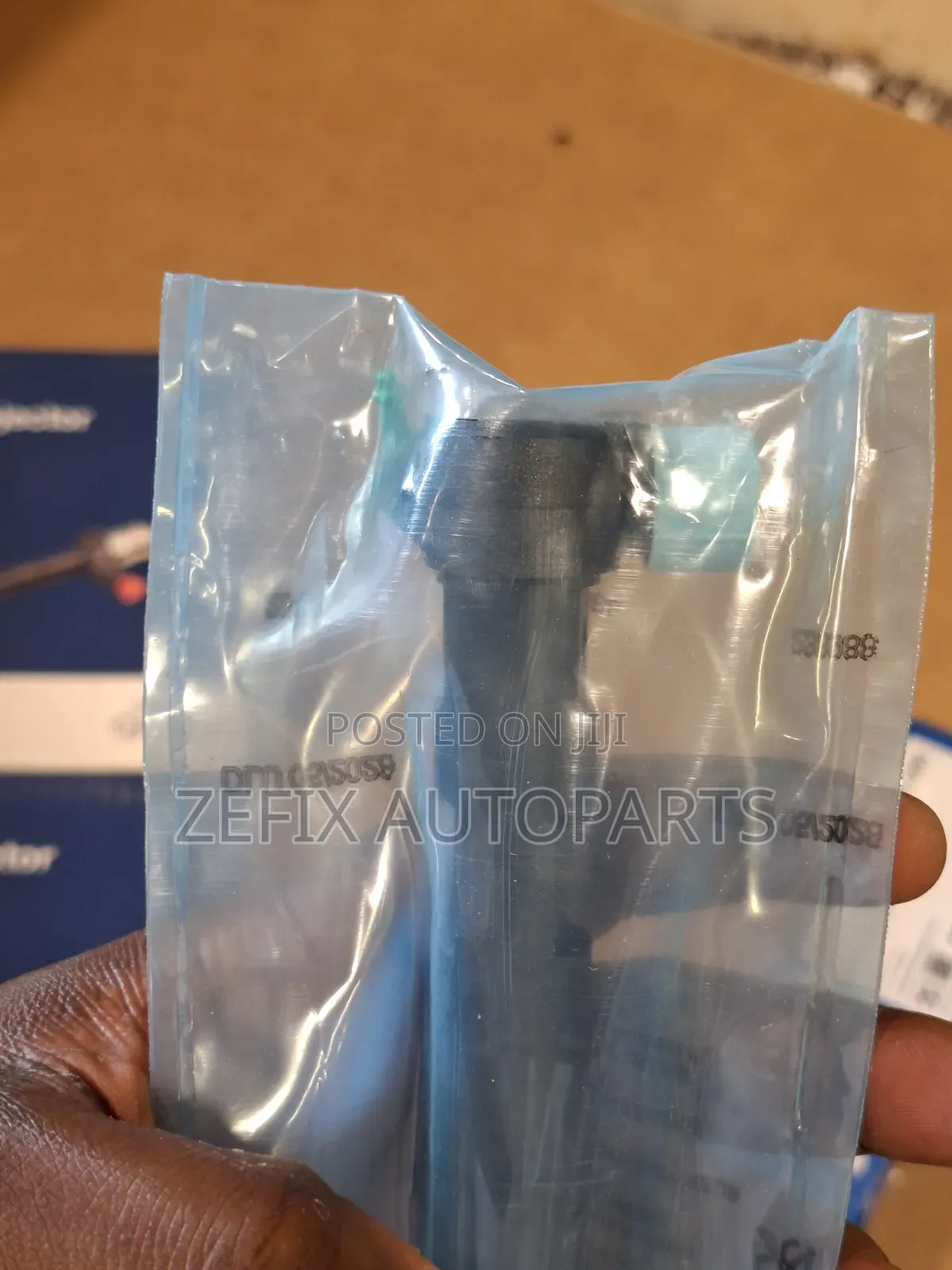 Mercedes Sprinter / W204 / W212 Om651 Diesel Injector — Genuine Delphi