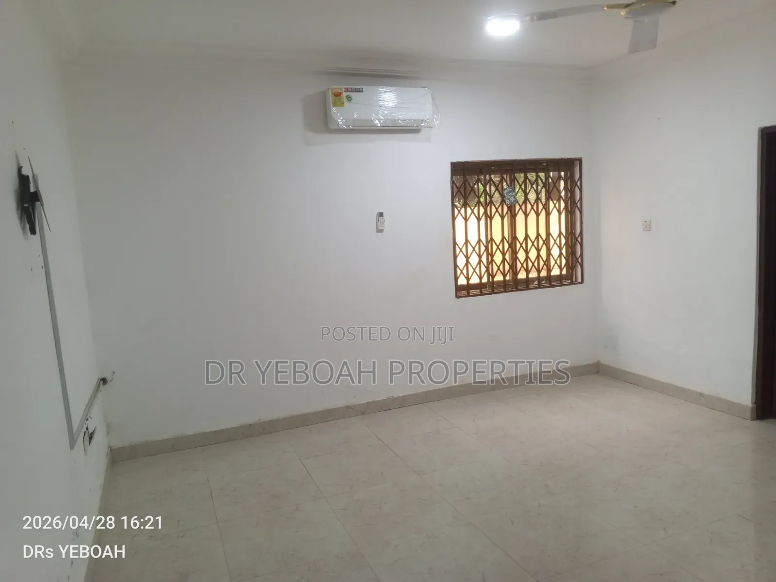 3bdrm House in Nice:-3 Bedrooms, Coca Cola for rent