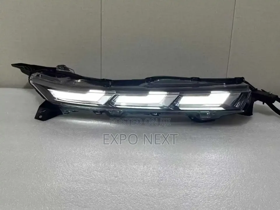 Mitsubishi Eclipse Cross 2022-2026 Day Time Running Light