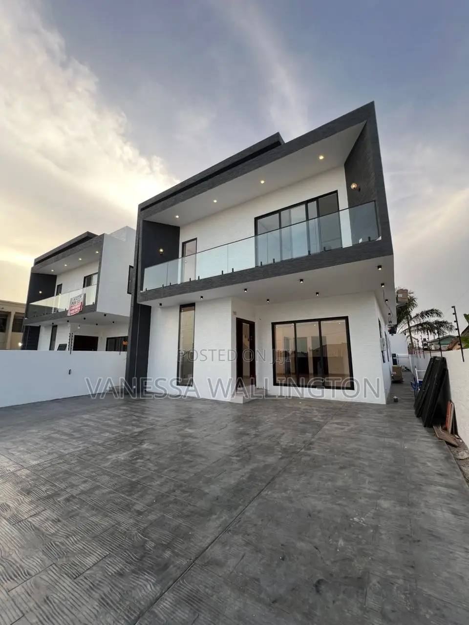4bdrm House in Spintex for sale