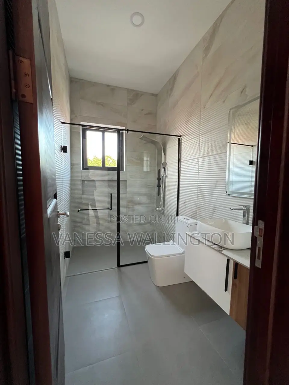 4bdrm House in Spintex for sale