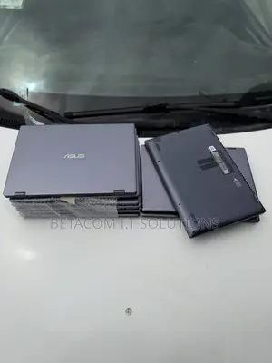 Laptop Asus VivoBook Flip 14 TP412UA 8GB Intel Core i5 SSD 256GB