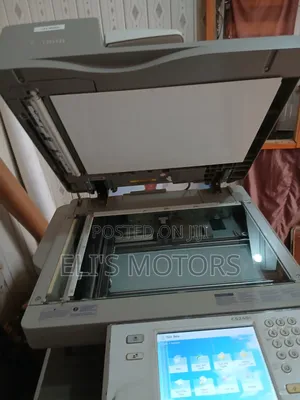 Canon Advance 5240i