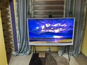 Samsung Serif Qled 65inches