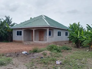 3bdrm House in First Digital Real, Nyanyano for sale