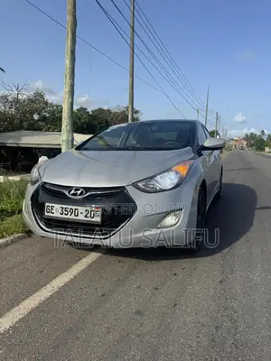 Hyundai Elantra 2012 Silver