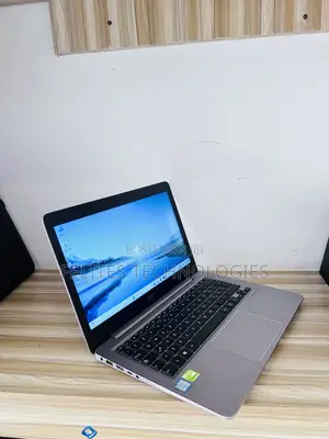 Laptop Asus ZenBook UX310UQ 8GB Intel Core i7 SSD 256GB