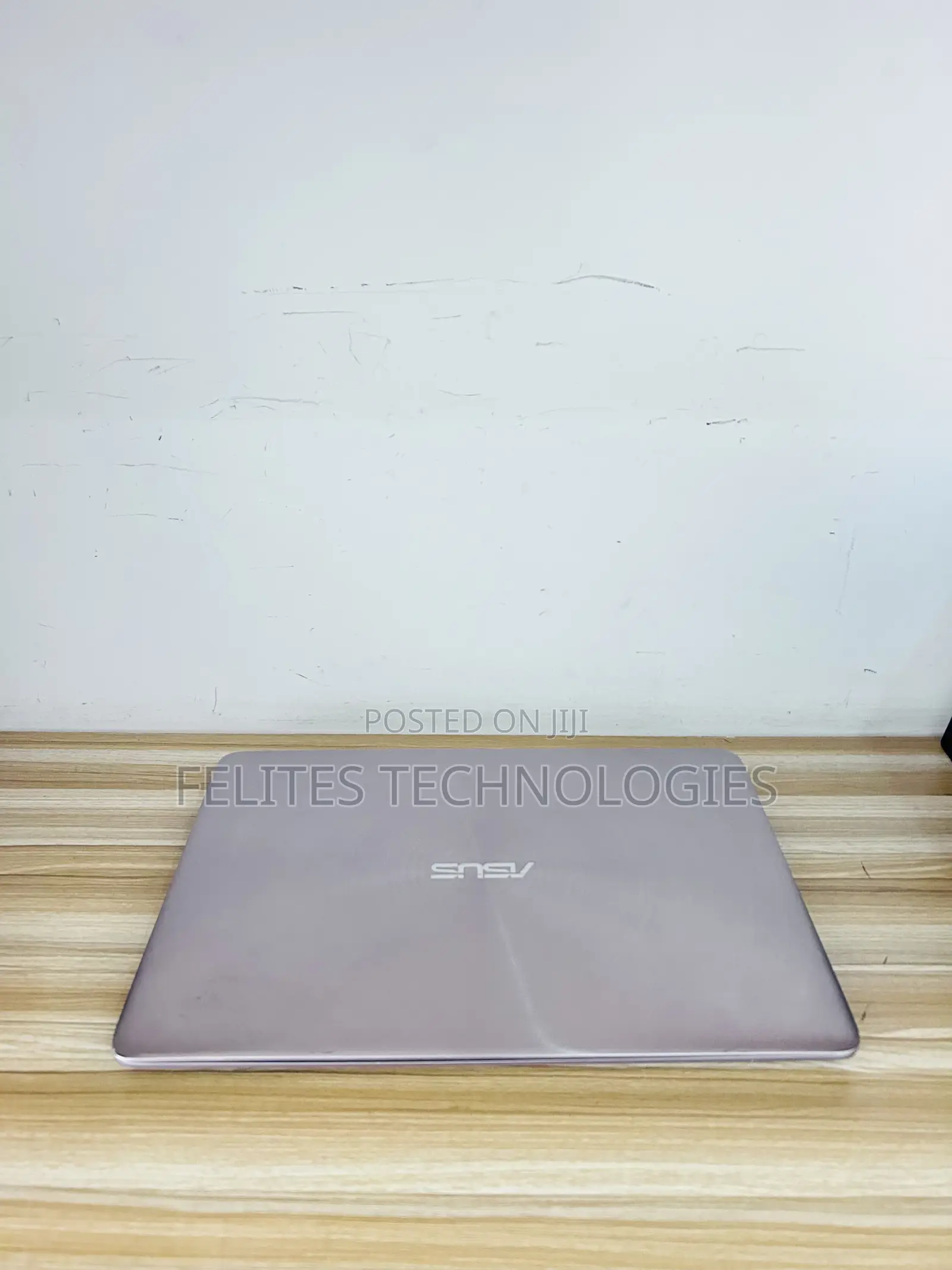 Laptop Asus ZenBook UX310UQ 8GB Intel Core i7 SSD 256GB