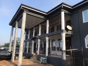 12bdrm Apartment in Fredimens Real, Kumasi Metropolitan for sale