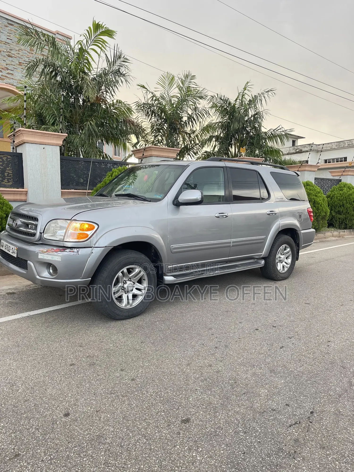 Toyota Sequoia 2010 Silver