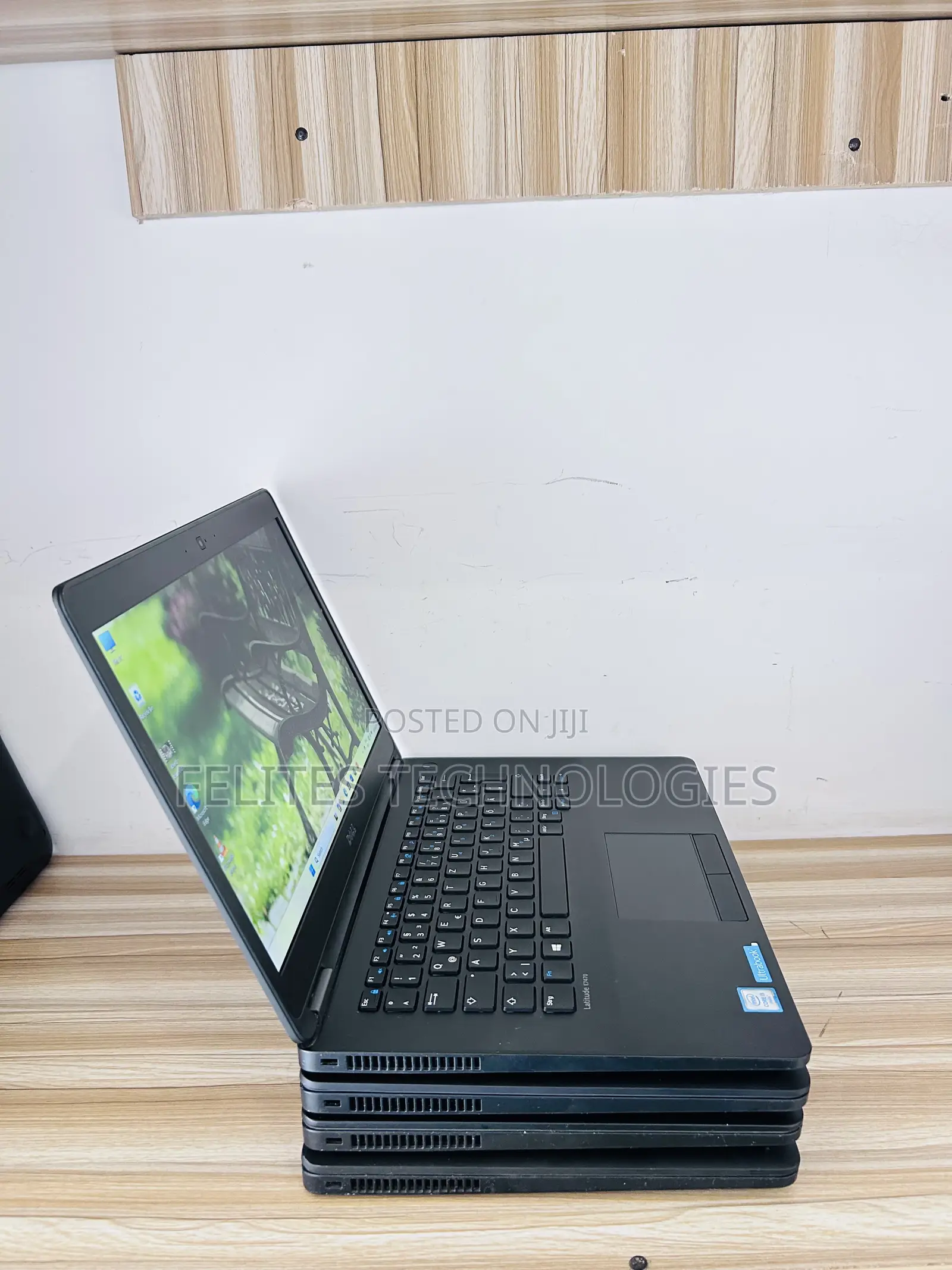 Laptop Dell Latitude E7470 8GB Intel Core i5 SSD 256GB