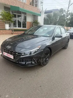 Hyundai Elantra SEL 2022 Gray