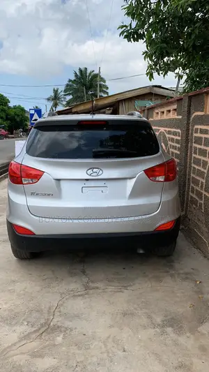 Hyundai Tucson Limited AWD 2015 Silver