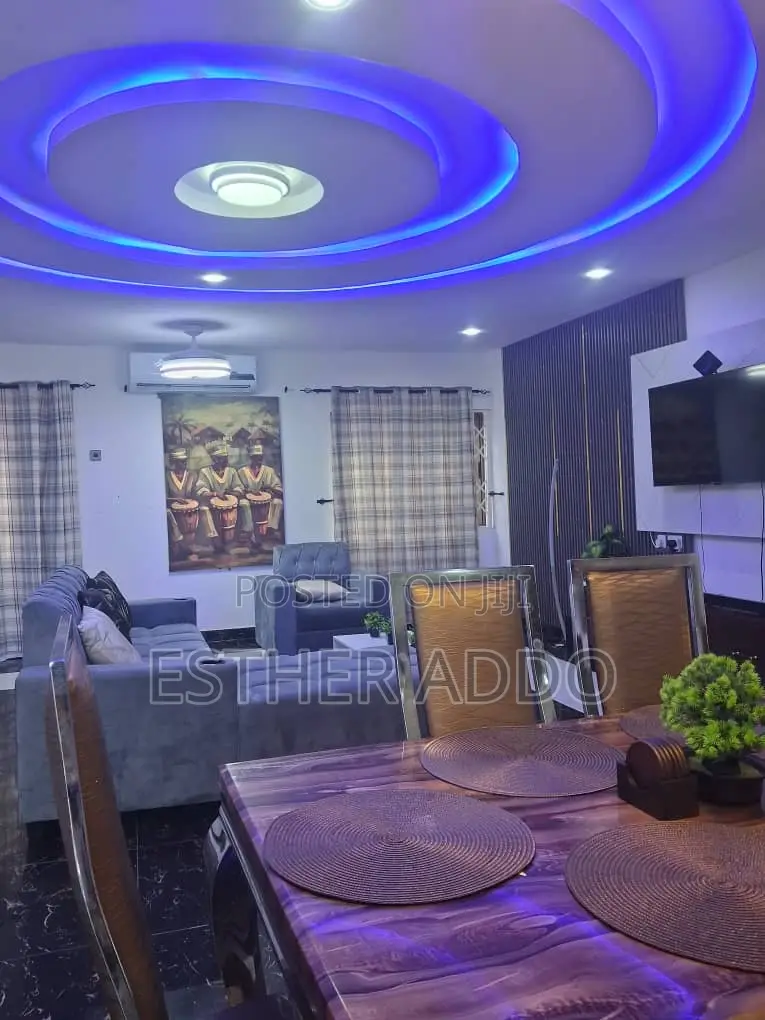 Furnished 3bdrm Duplex in School Junction for rent