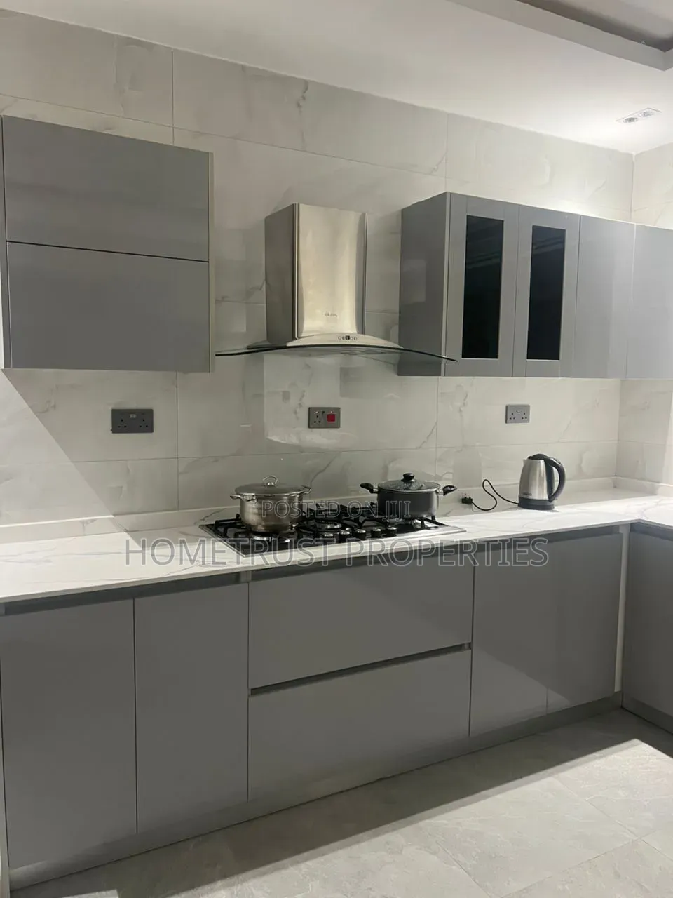 Furnished 4bdrm Duplex in Tseado, Tseaddo for rent