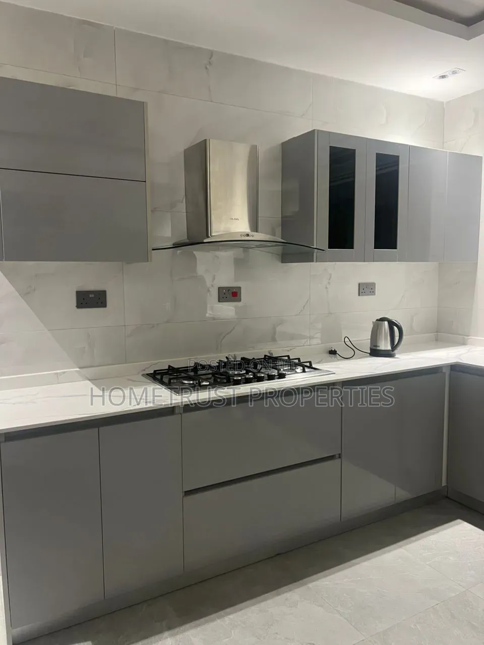 Furnished 4bdrm Duplex in Tseado, Tseaddo for rent