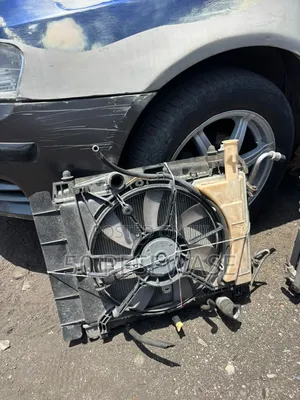 Yaries Corolla S Tank