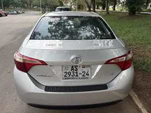 Toyota Corolla 2016 Silver