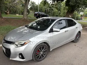 Toyota Corolla 2016 Silver