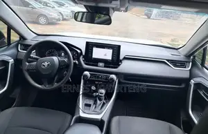 Toyota RAV4 2023 White
