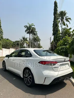 Toyota Corolla 2020 White