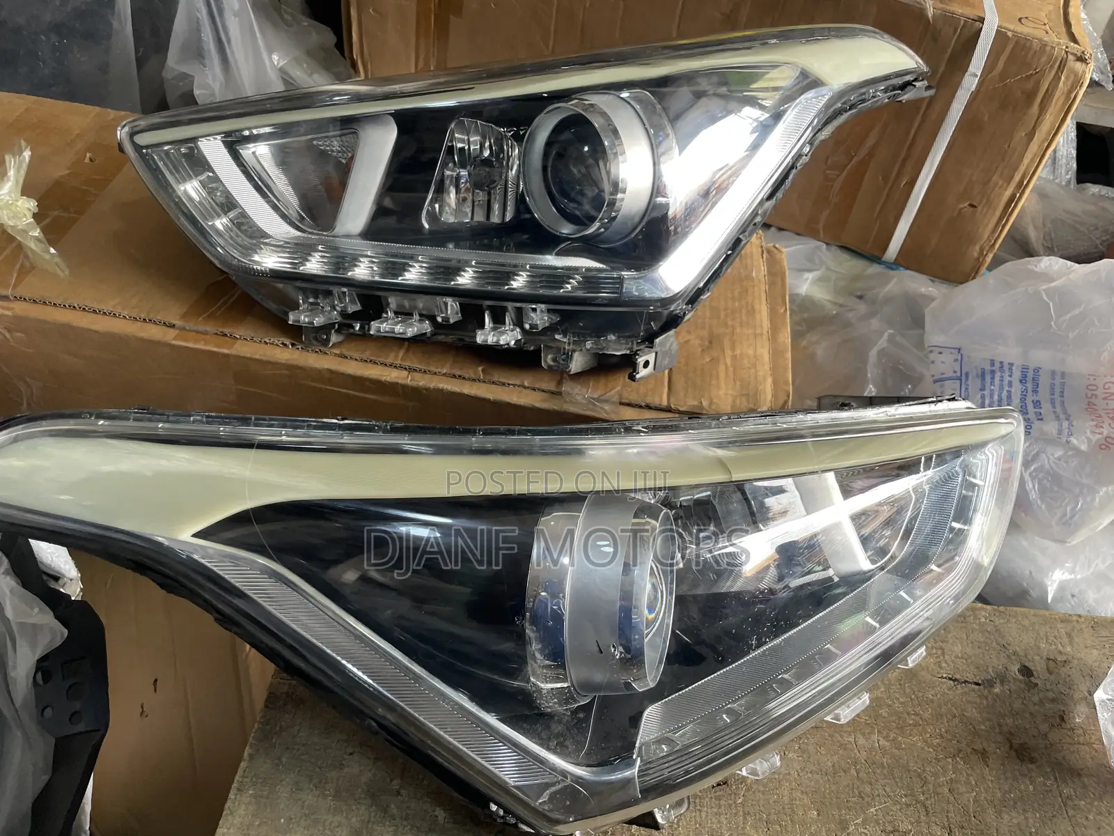 Hyundai Creta 2016 Headlights Pair
