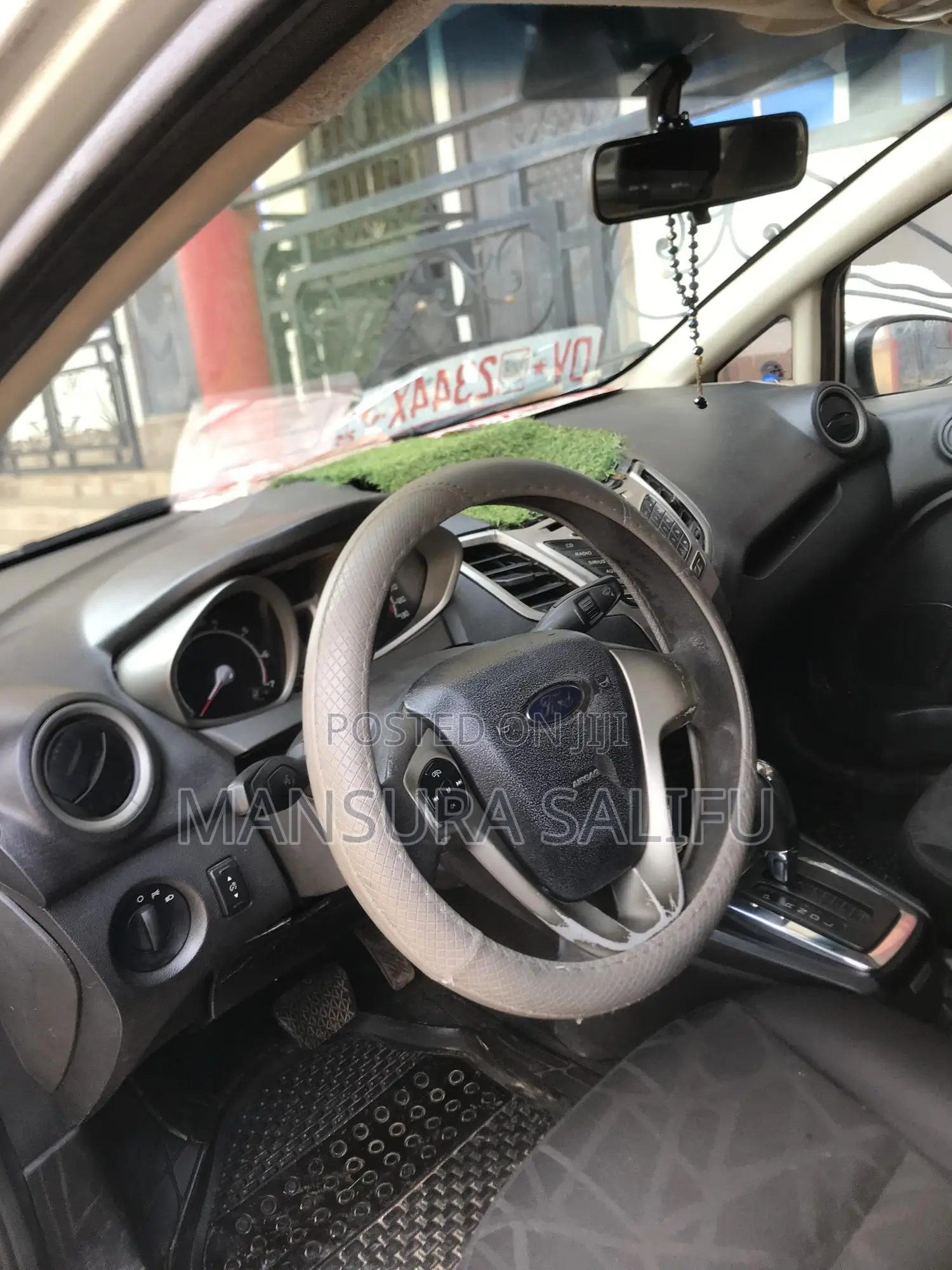 Ford Fiesta S Sedan 2013 Silver