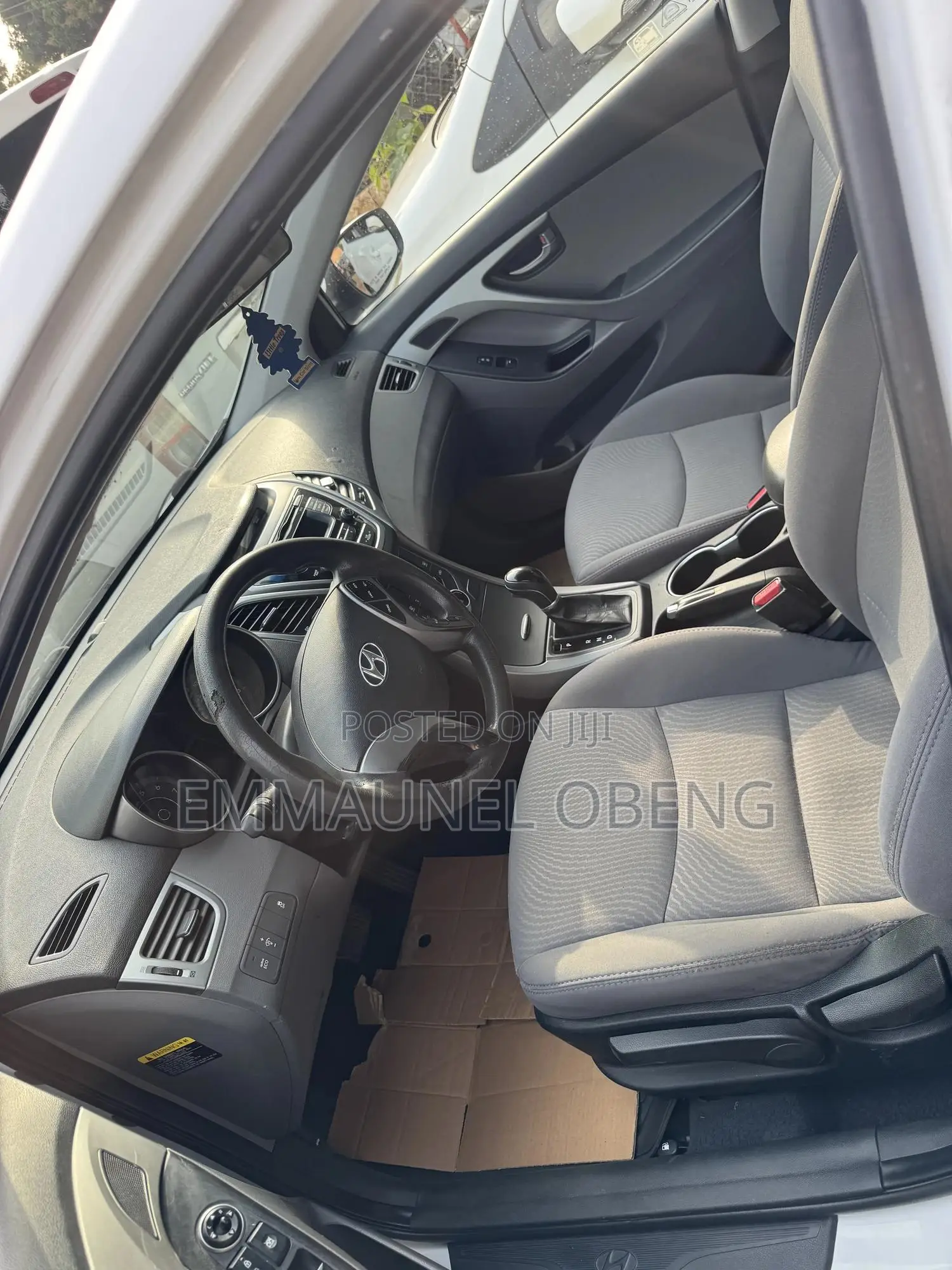 Hyundai Elantra 2016 White