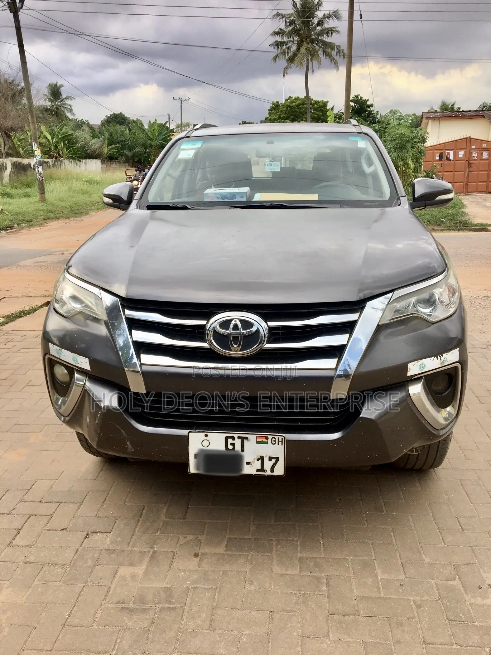 Toyota Fortuner 2.4 D AWD 2016 Gray