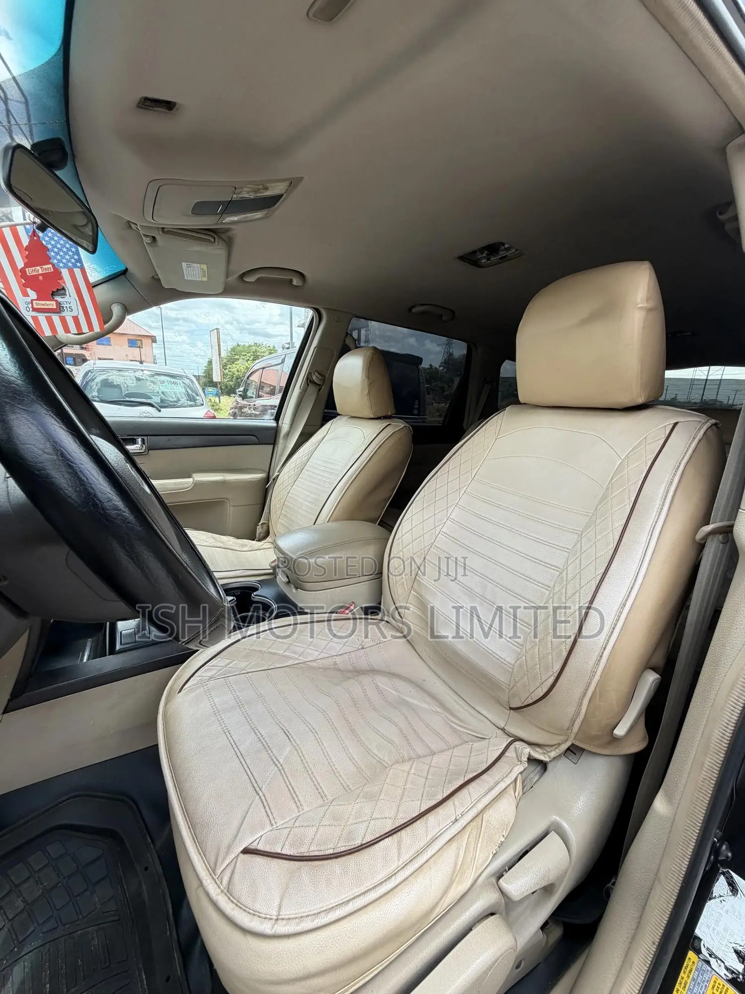 Kia Borrego 2012 Black