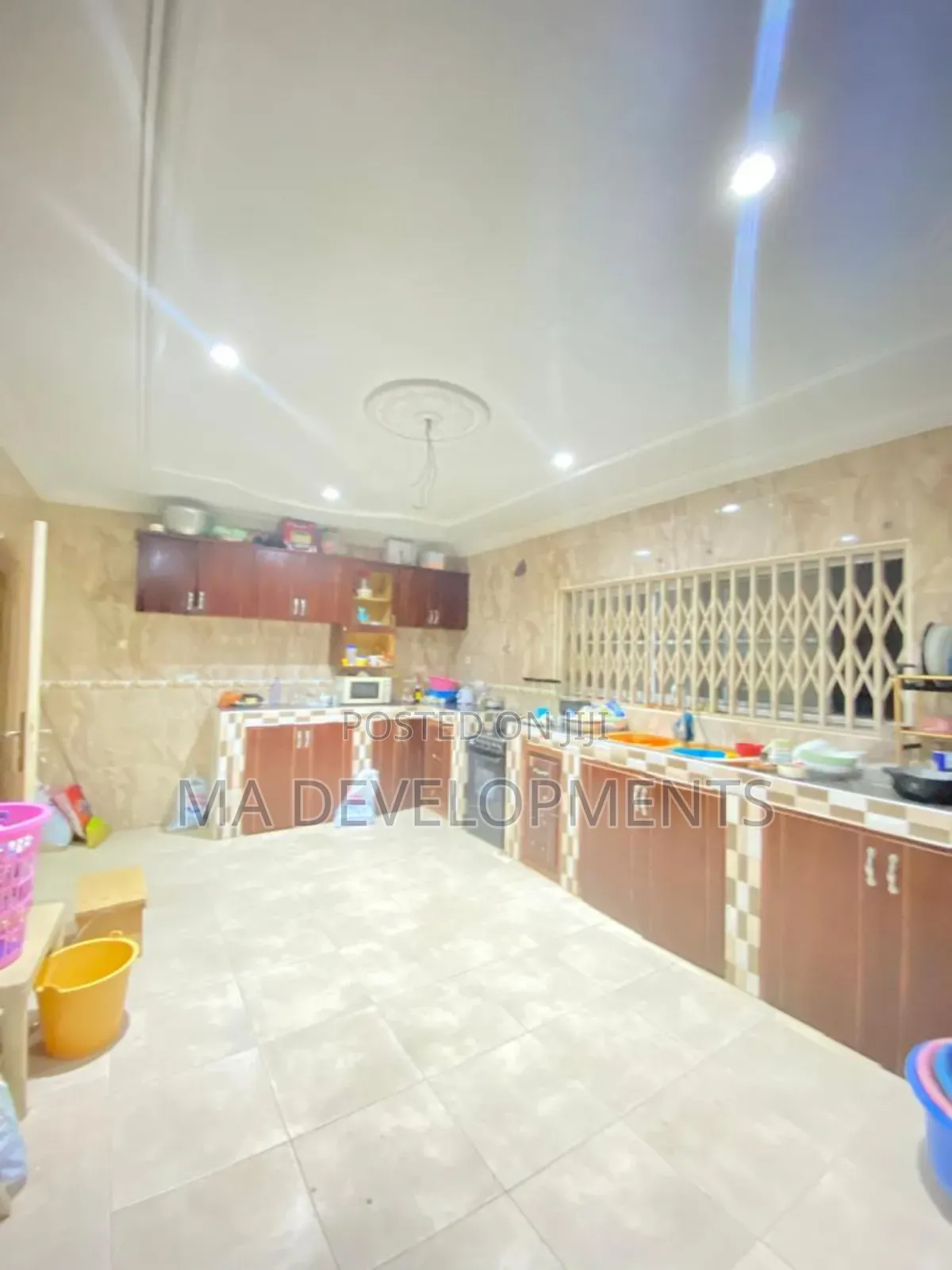 3bdrm House in Ofankor for rent