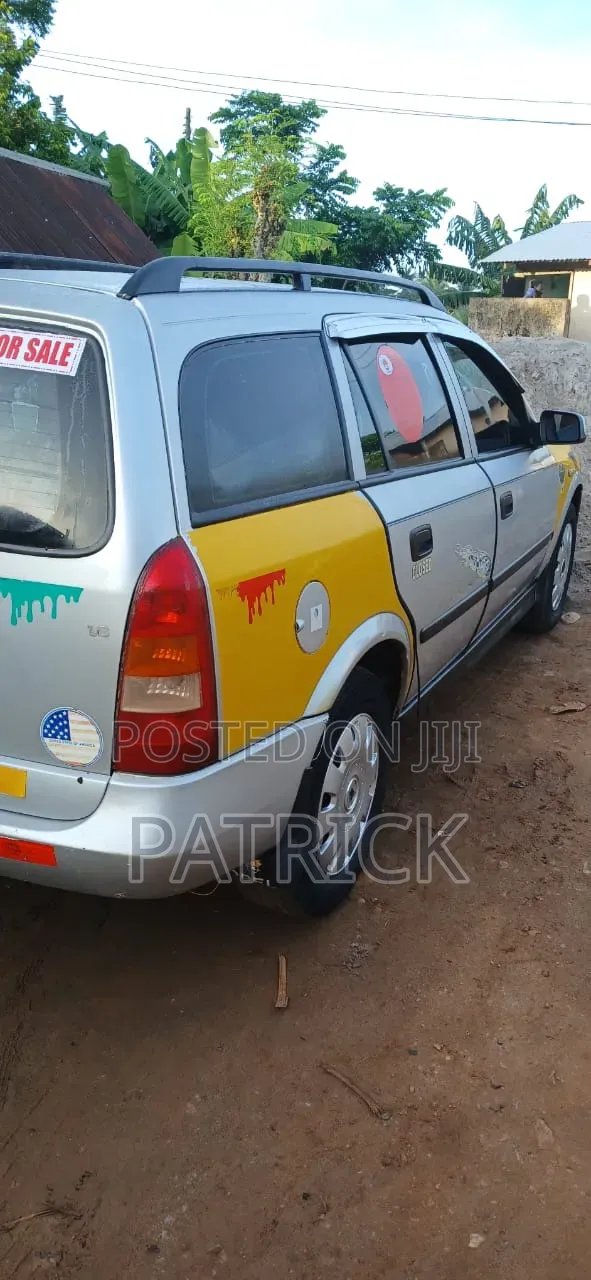 Opel Astra 1.7 CDTI 2003 Silver
