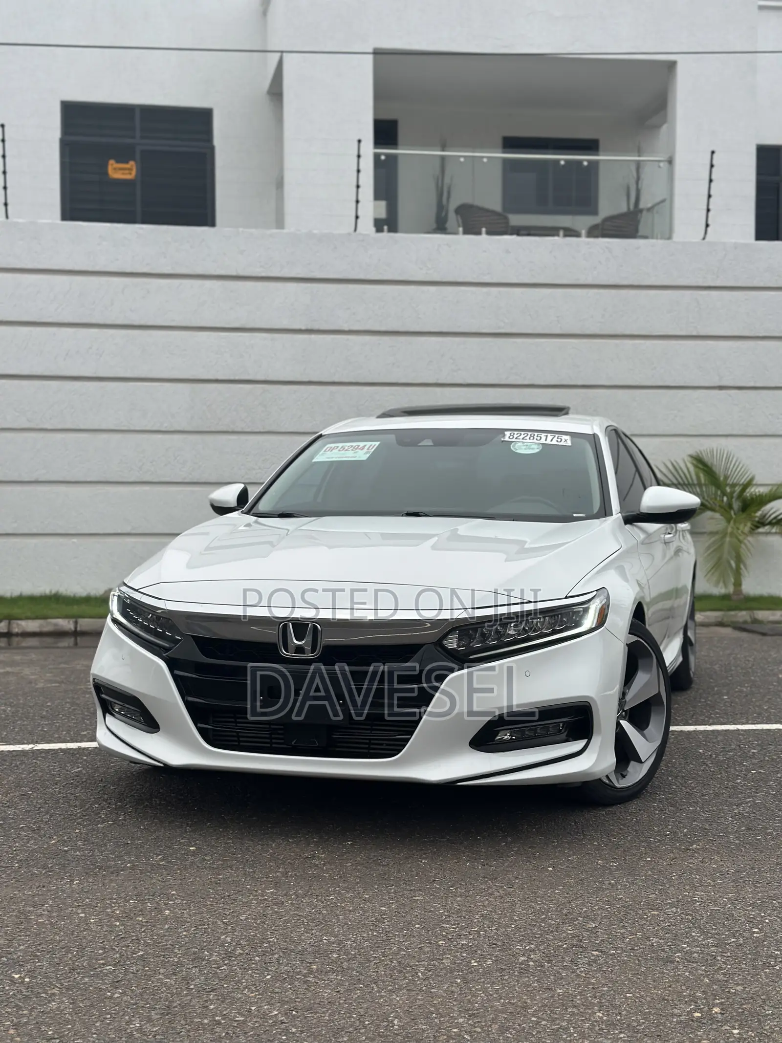 Honda Accord Touring 2.0T 2020 White