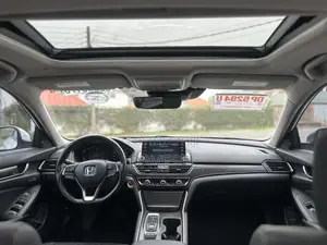 Honda Accord Touring 2.0T 2020 White