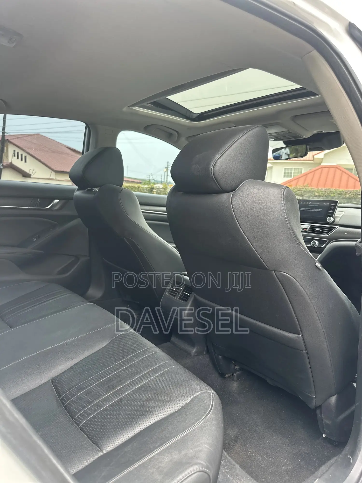Honda Accord Touring 2.0T 2020 White