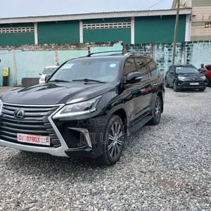 Lexus LX 570 (5 seats) AWD 2020 Black