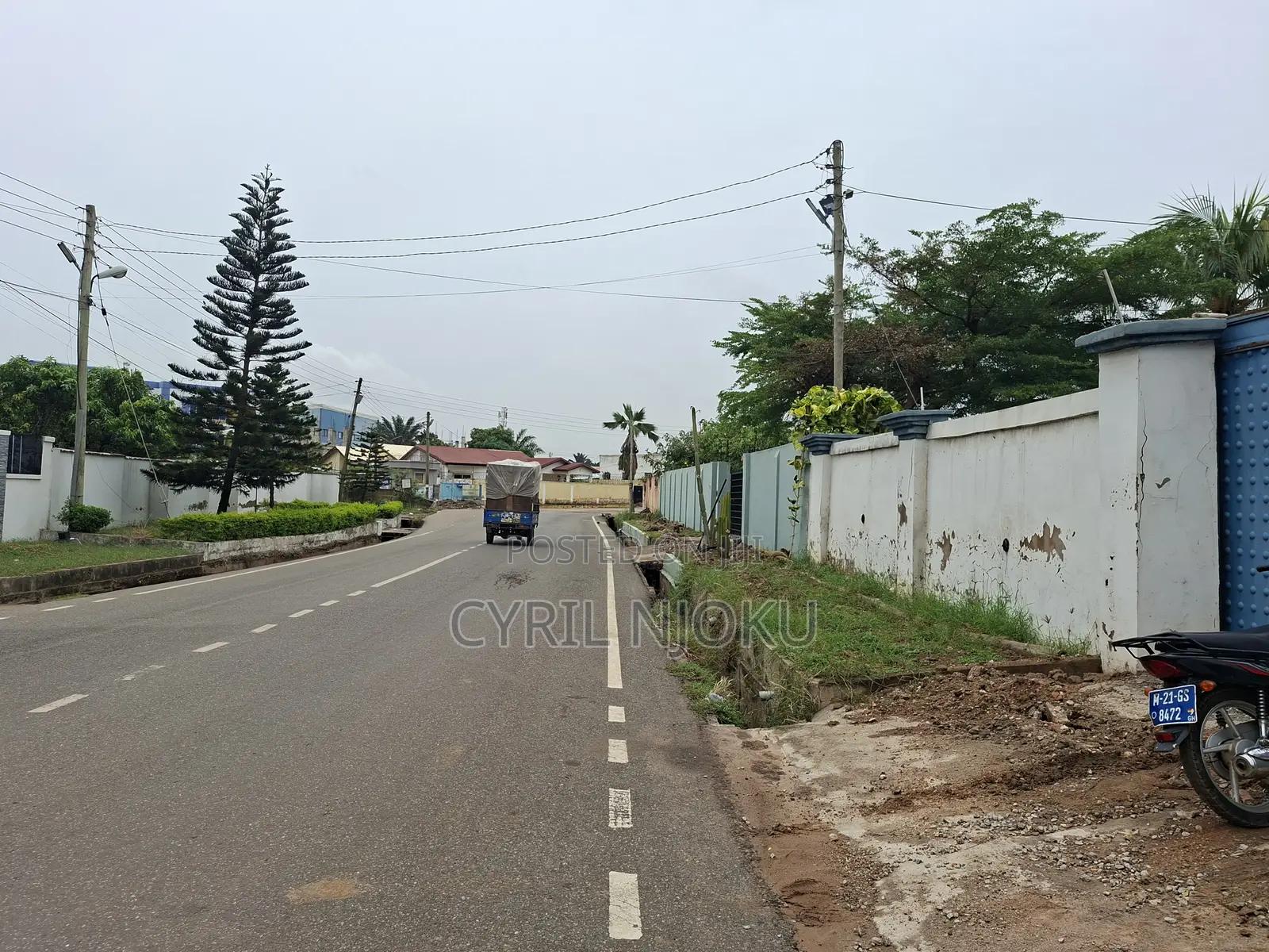 5bdrm Bungalow in North Legon for sale