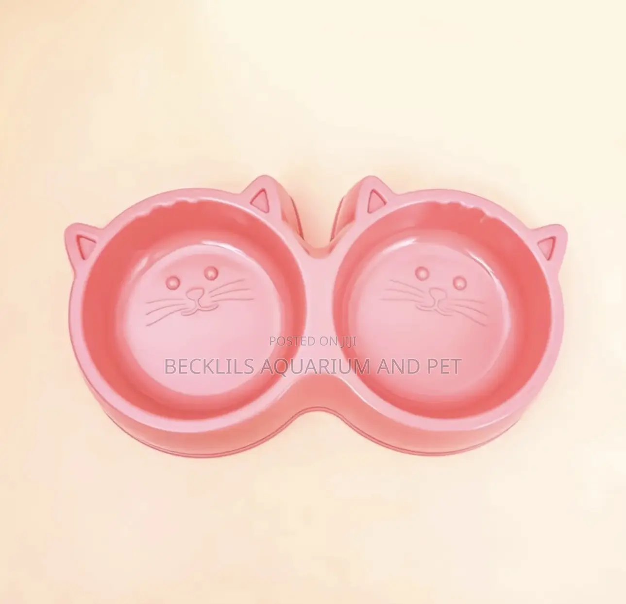 Queen D Classic Pet Bowls