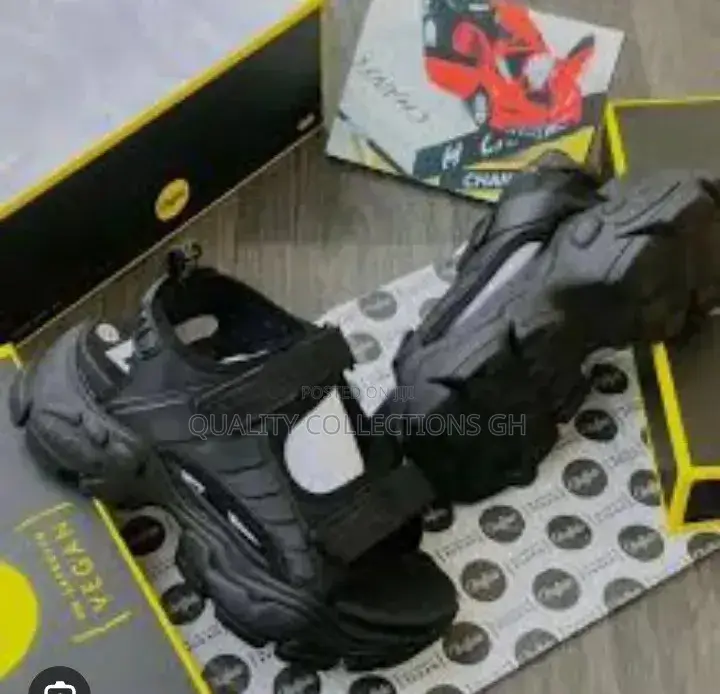 Buffalo Binary Track Black