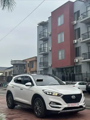 Hyundai Tucson SE AWD 2016 White