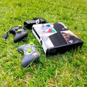 Xbox 360 Slim