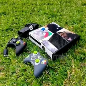 Xbox 360 Slim