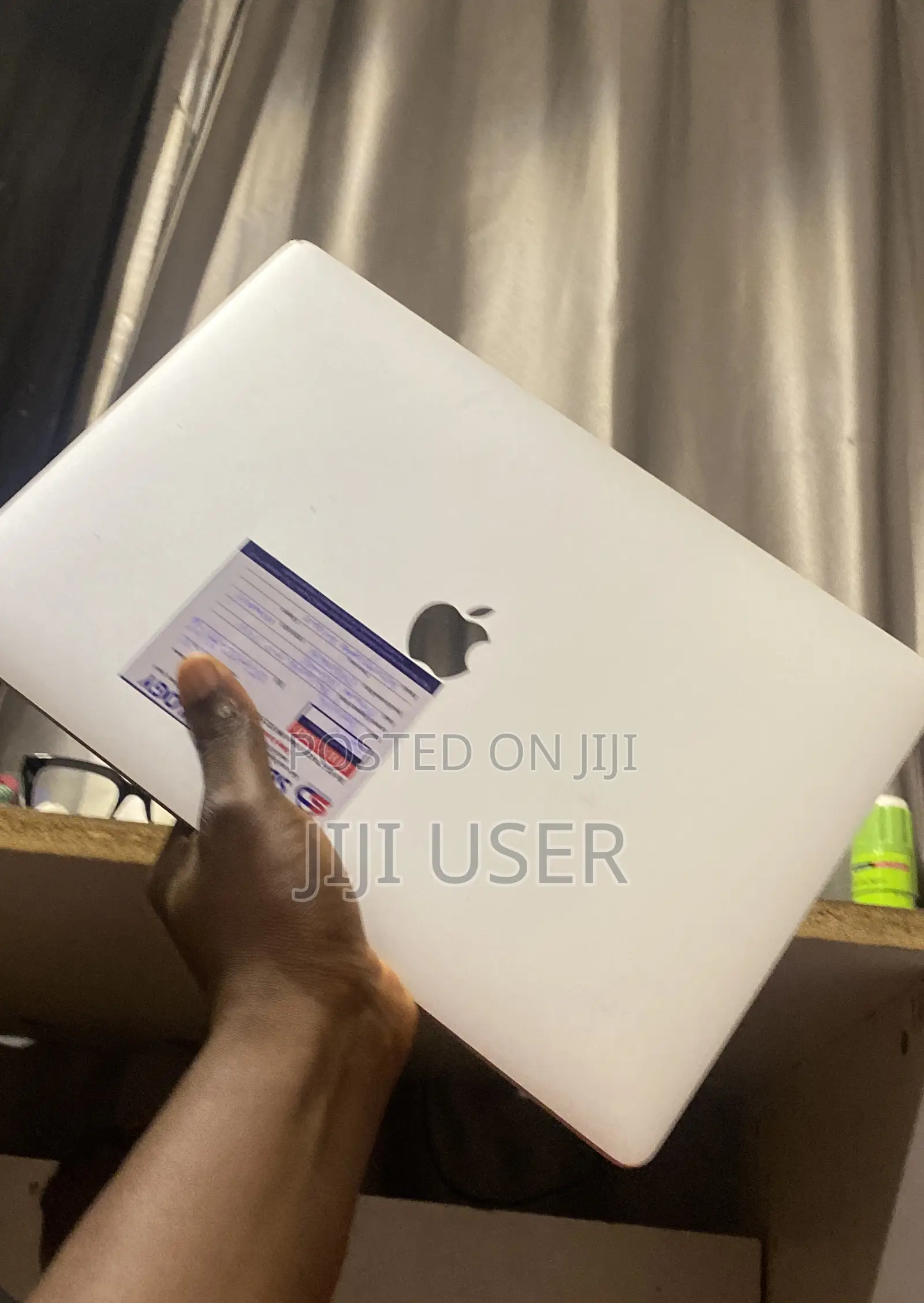 Original 2018/2019 Macbook Pro 15” Screen