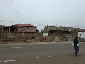 3bdrm Apartment in North Legon for sale