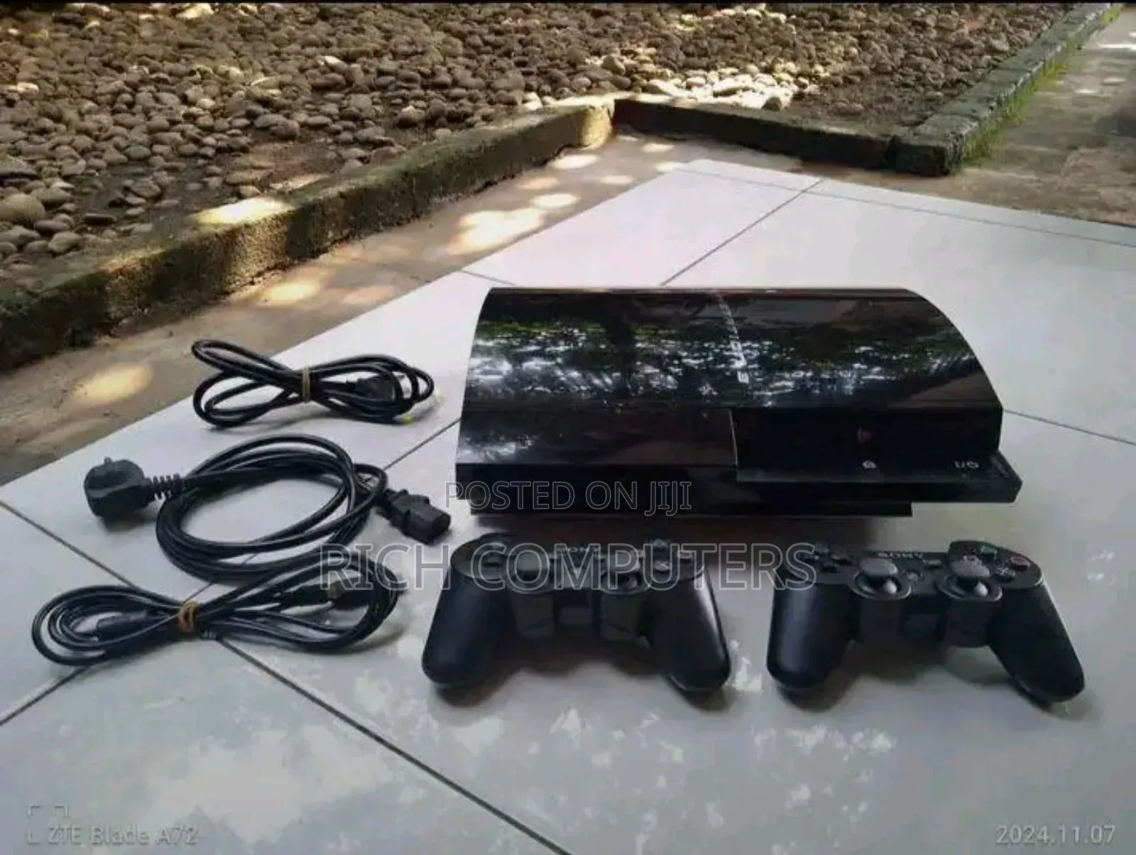 Play Station 3